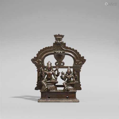 Shiva-Altar. Bronze. Südindien. 17./19. Jh.