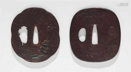 Drei tsuba. Eisen. 18./19. Jh.