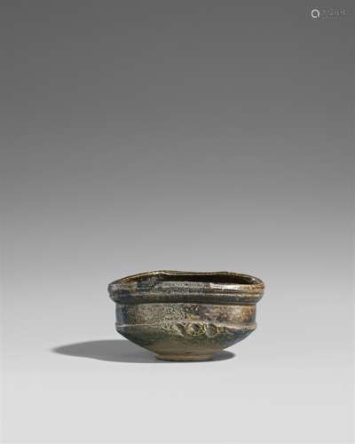 Großes chawan. Kuro-Oribe. Mino-Gebiet. Um 1600