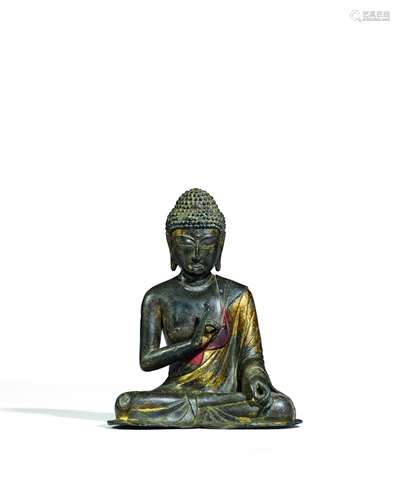 Buddha Amitabha. Bronze mit vergoldeter und bemalter Lackfassung. Provinz Yunnan. Dali-Königreich, 12. Jh.