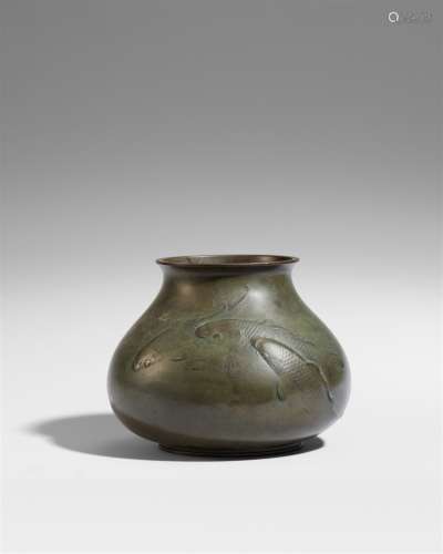 Gedrungene Vase. Bronze. Meiji-Zeit