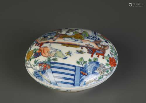 Chinese Famille Rose Porcelain Covered Box