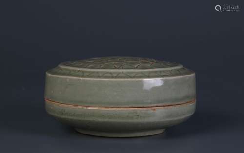 Chinese Celadon Glazed Covered Box