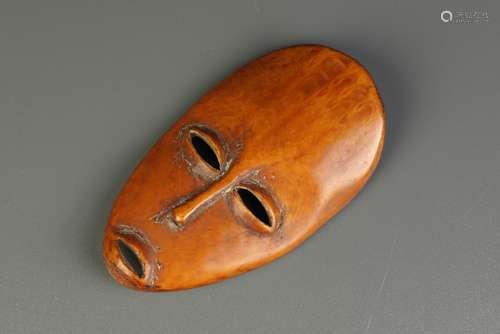 Early African Art Wood Carving of a Face