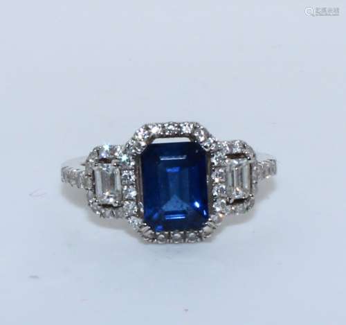 A Blue Stone Ring w Diamond