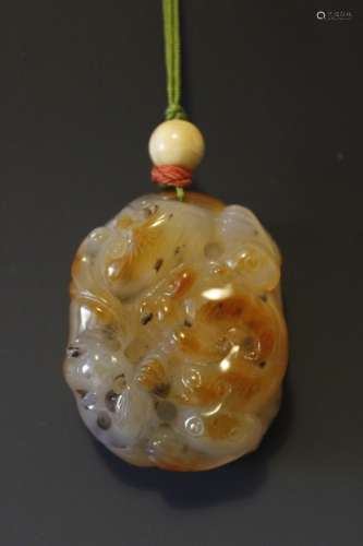 A Chinese Fine Carved Agate Pendant