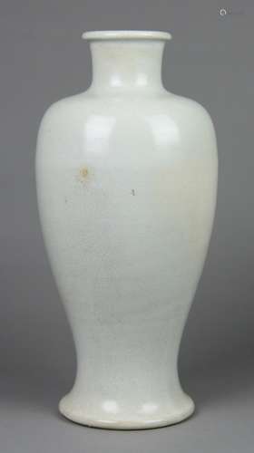 Qing Dynast Chinese Ru Stype Meiping vase