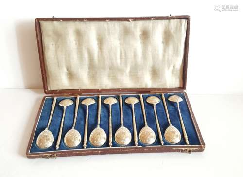 Antique Russian Silver Engraved Set 12 spoons Box