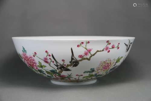 CHINESE FAMILLE ROSE BIRD AND FLOWER EGG BOWL