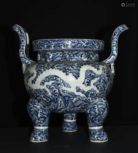 Chinese Blue and White Triple Feet Burner