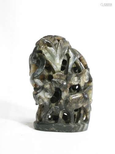 17th C Chinese Black &White jade carved Kndob