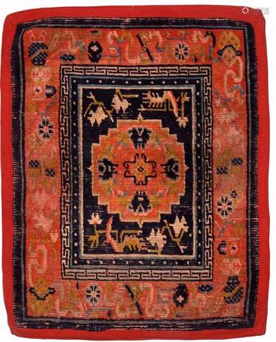 Ensemble de sept tapis en laine Tibet et Chine