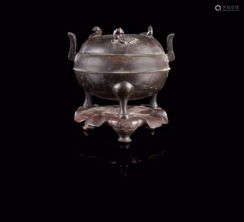 Brûle-parfum tripode «dou» Chine - Epoque Ming  (1368 - 1644)