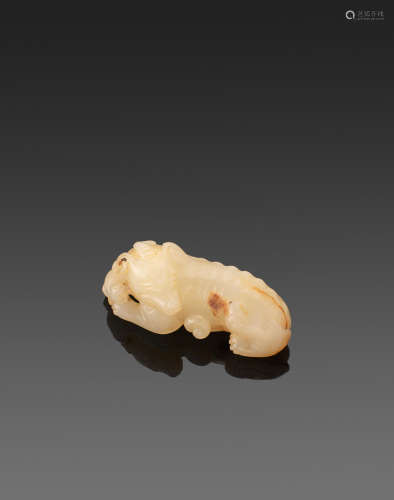 18th century A WHITE JADE 'MYTHICAL BEAST' CARVING