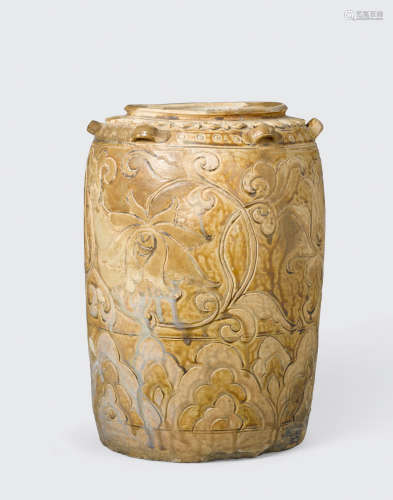 Ly-Tran dynasties, 12th-14th century A cream glazed storage jar with brown inlay floral decoration