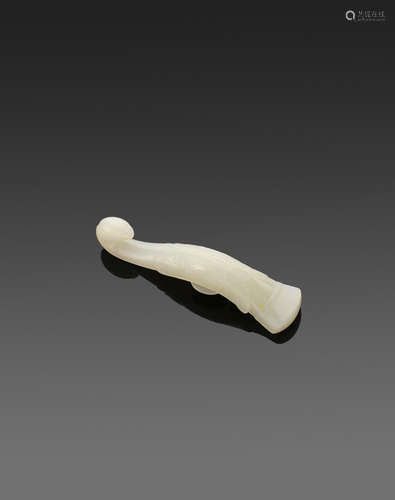 A carved jade bird-headed belt hook