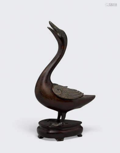 17th century A cast bronze censer in the form of goose