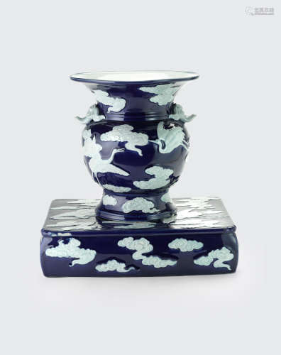 Meiji era A large blue and white urn and matching stand