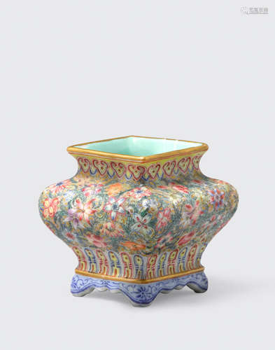 Qianlong mark, Republic period A famille rose and gilt enameled miniature  vase