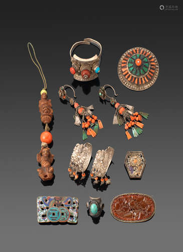 A group of decorative Asian items