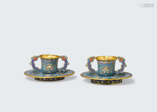 Qing dynasty A pair of cloisonné enameled and gilt bronze libation cups and saucers