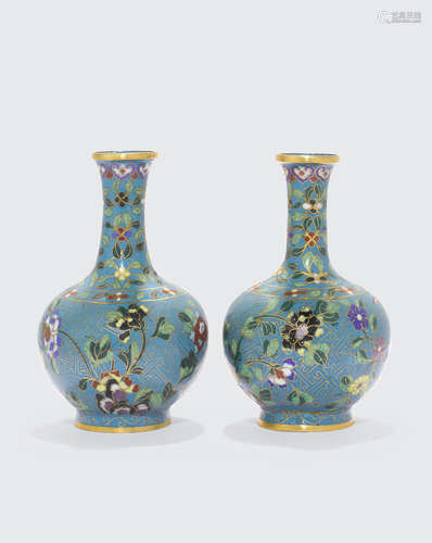 19th century A pair of small turquoise ground cloisonné bottle vases