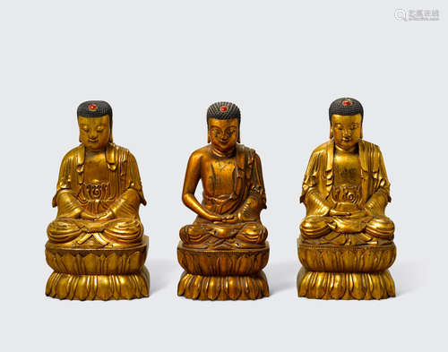 Republic period A group of three gilt wood seated Buddhas