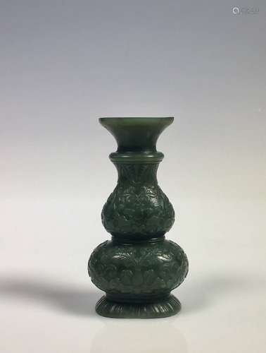 Green Jade Double gourd Vase