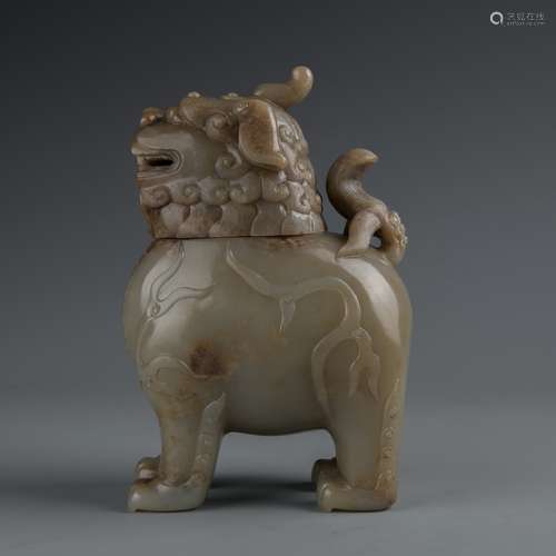 Carved Jade Foo Dog Sencer