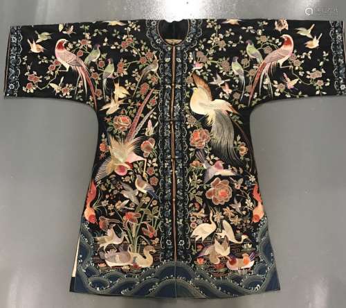 A Silk Embroidered Hundred Birds Robe