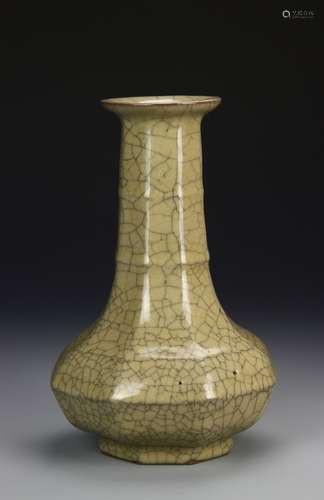 Chinese Geyao Vase