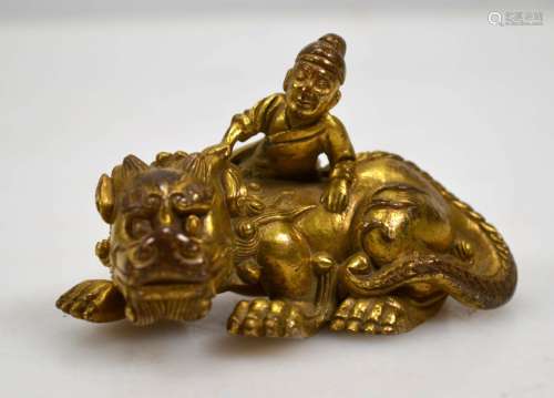 Fine Chinese Gilt Bronze Miniature Sculpture