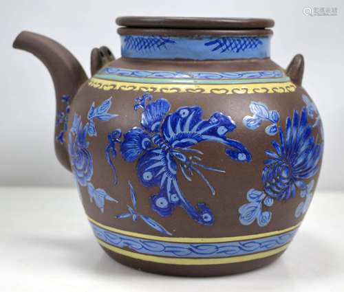 Fine Lg 19th C Chinese Enameled Yixing Teapot