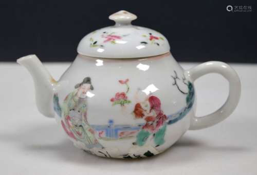 19th C Chinese Enameled Porcelain Teapot
