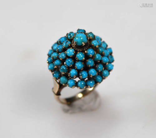 5-Tier Cabochon Turquoise in 14K Gold; 6.4 grams.