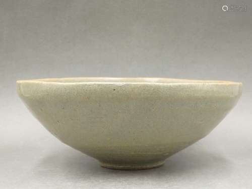 Chinese celadon porcelain bowl.