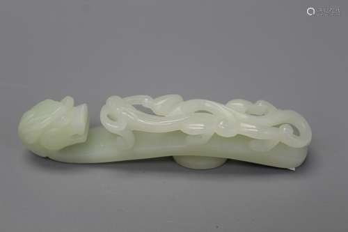 Chinese carved jade belt buckle.