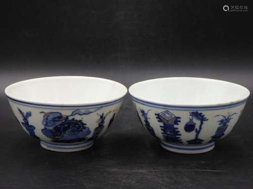 Pair Chinese blue and white porcelain bowls.