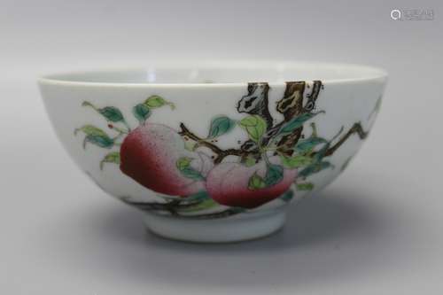 Chinese famille rose porcelain bowl, Yongzheng mark.