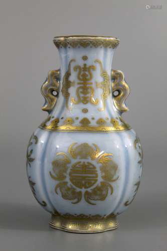 Chinese gilted blue glazed porcelain vase, Qianlong