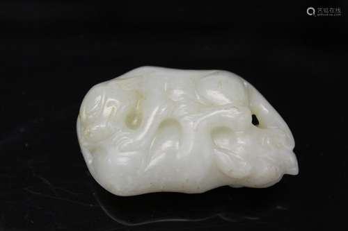 Chinese jade toggle.