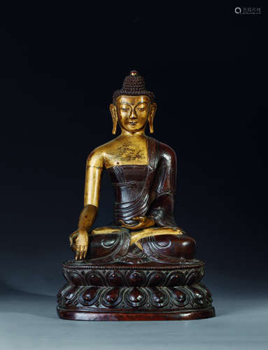 清中期 铜鎏金释迦牟尼佛坐像