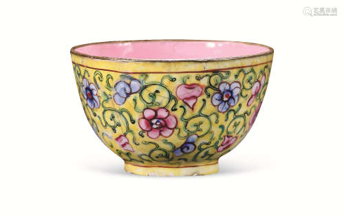 铜胎画珐琅花卉纹杯
