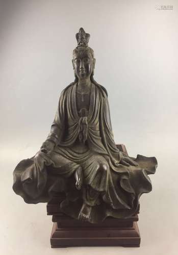 A Bronze Guanyin Statue