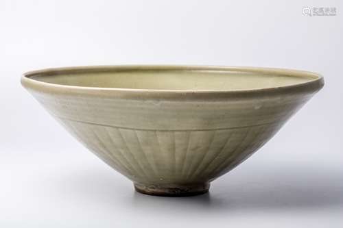 Song D., A Yaozhou Ware Large Bowl