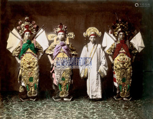 洛伦佐·费斯勒 清末戏装人物上色照 1870s 蛋白照片 手工上色