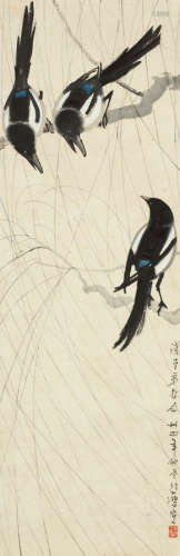 徐悲鸿（1895～1953） 1945年作 柳丝三喜图 镜框 设色纸本