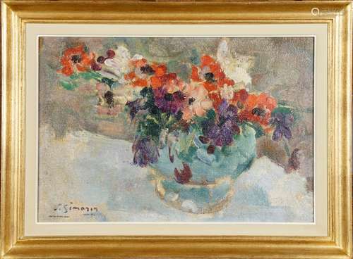 Vase garni de Fleurs.<br/>Huile sur toile, signée en bas à gauche.<br/>haut. 0m37 larg. 0m54