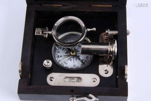 Marine scheeps navigatie doos, Clinometer, Compass,telescoop, etc.