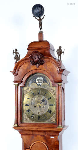 Adriaan Baghijn作品，古老挂钟，橡木柜，可以显示日月。长宽高278x48x26厘米